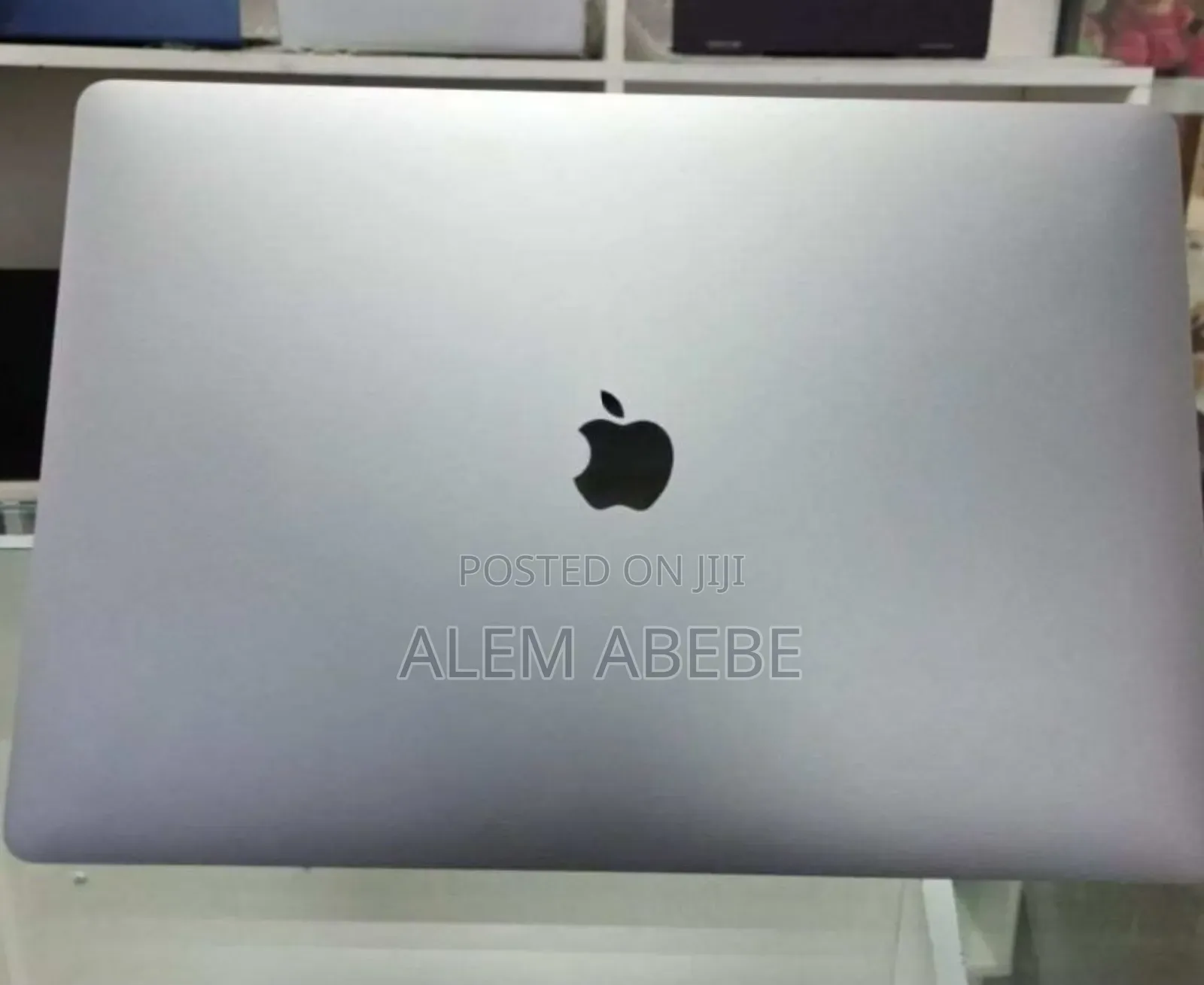 New Laptop Apple MacBook Pro 2019 16GB Intel Core I7 SSD 512GB