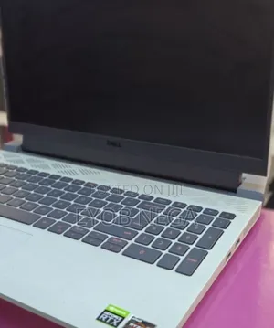 New Laptop Dell G15 5535 16GB AMD Ryzen 7 SSD 512GB