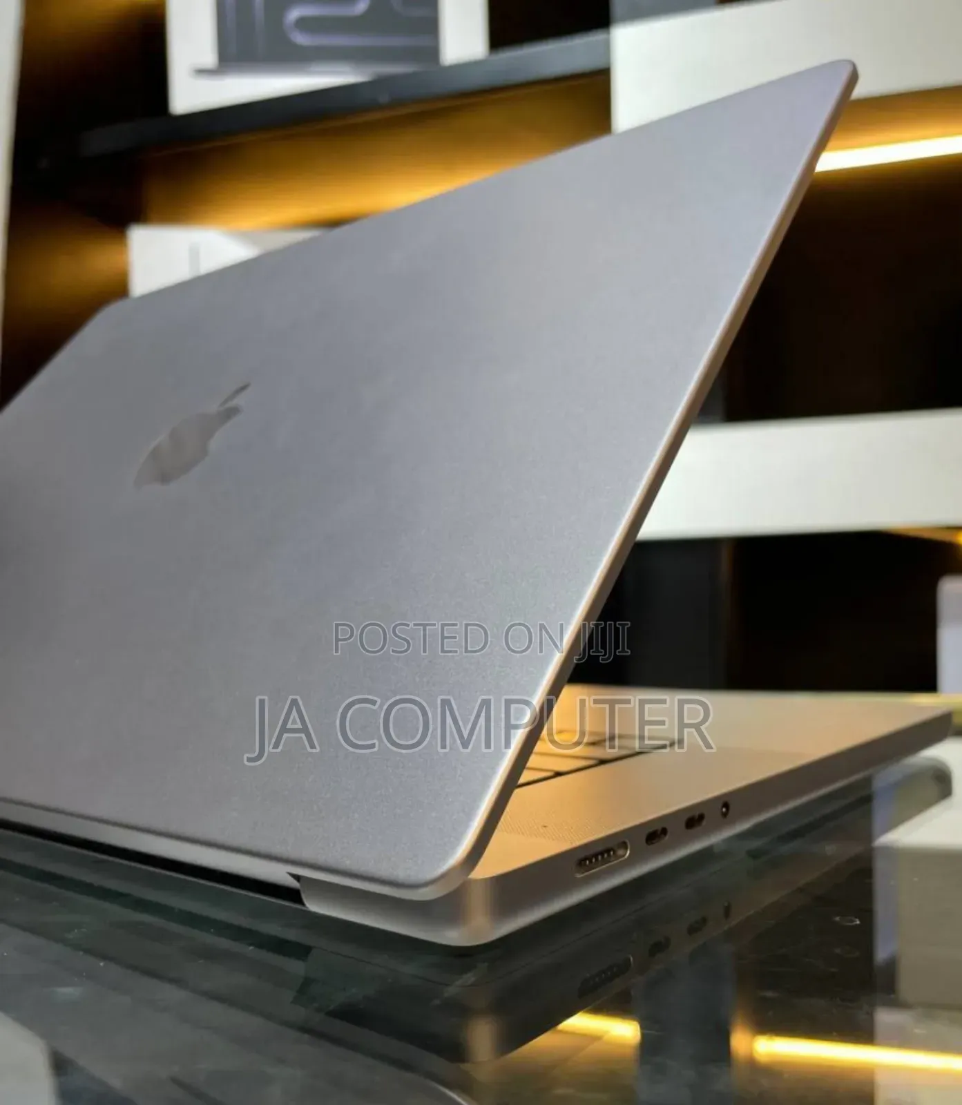 New Laptop Apple MacBook Pro 2021 M1 32GB Apple M1 Pro SSD 1T