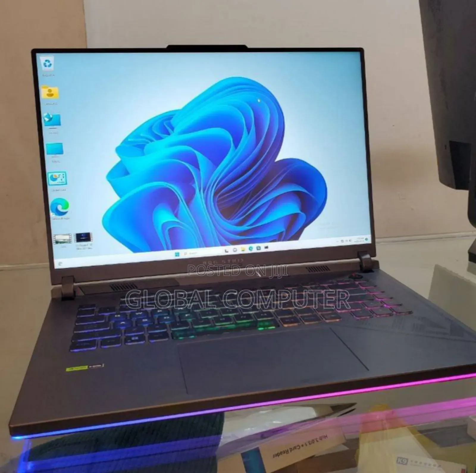 New Laptop Asus ROG G703 16GB Intel Core I7 SSD 1T