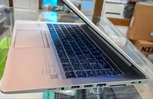 Photo - New Laptop HP EliteBook 840 G5 8GB Intel Core i5 SSD 256GB