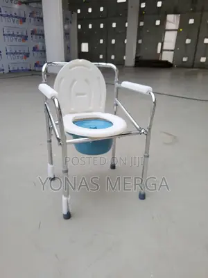 Photo - Toilet+Shower Chair簾፴commode Chair∆∆Popo+Potty Chair≢≡Multipurpose Kit