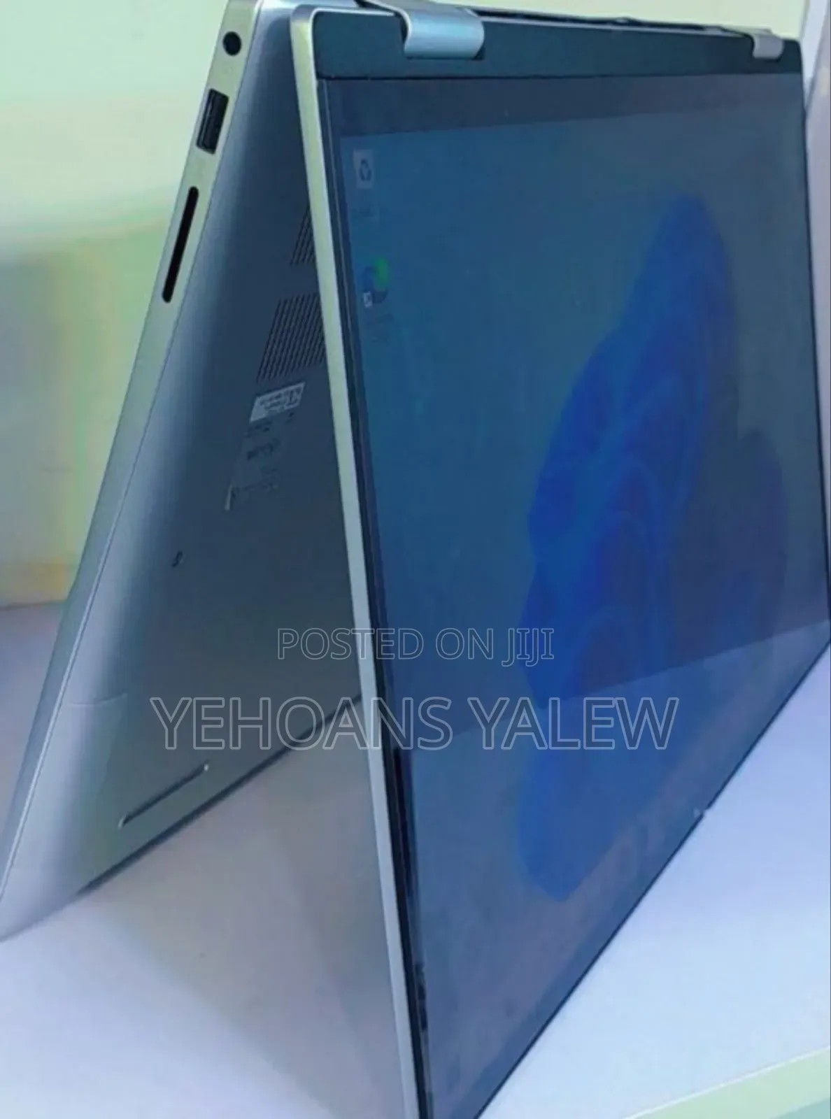 New Laptop Dell Inspiron 16 5620 16GB Intel Core i7 SSD 1T