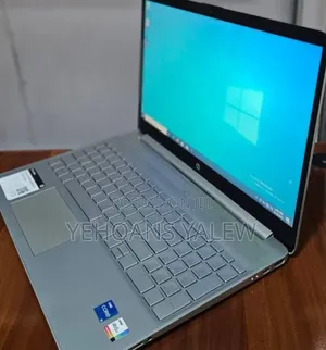 New Laptop HP Stream Notebook 8GB Intel Core I5 SSD 256GB