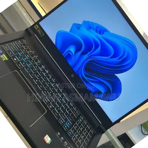 New Laptop Acer Predator Helios 300 16GB Intel Core I9 SSD 512GB