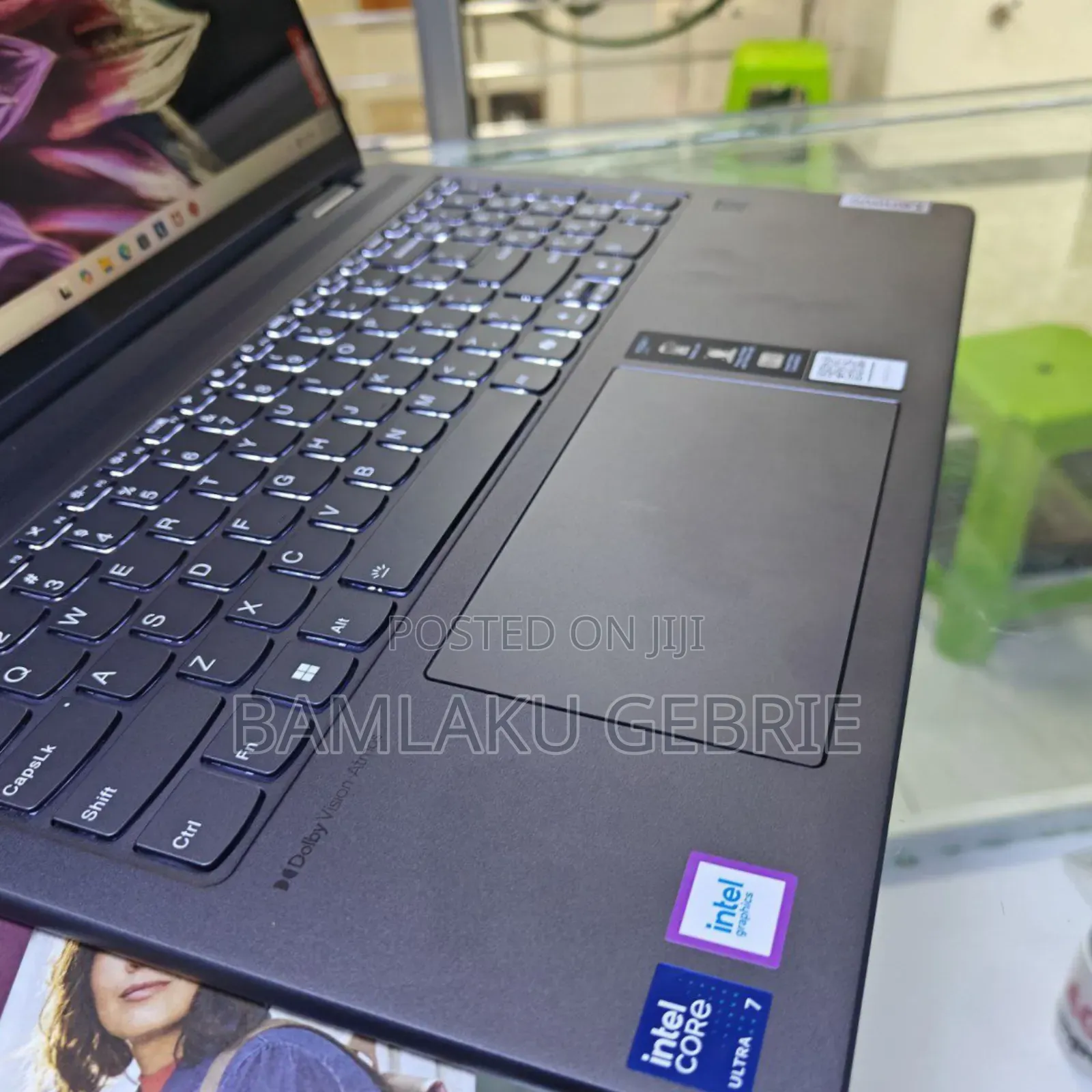 New Laptop Lenovo Yoga 7i 16GB Intel Core Ultra 7 SSD 1T