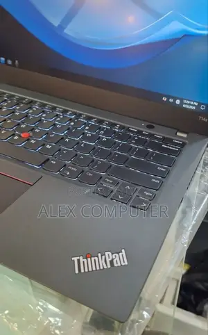 New Laptop Lenovo ThinkPad T14s G4 32GB Intel Core I7 SSD 512GB