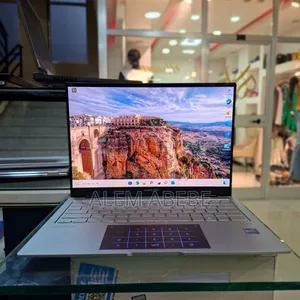 Photo - New Laptop Asus ZenBook Flip UX360CA 16GB Intel Core I7 SSD 1T