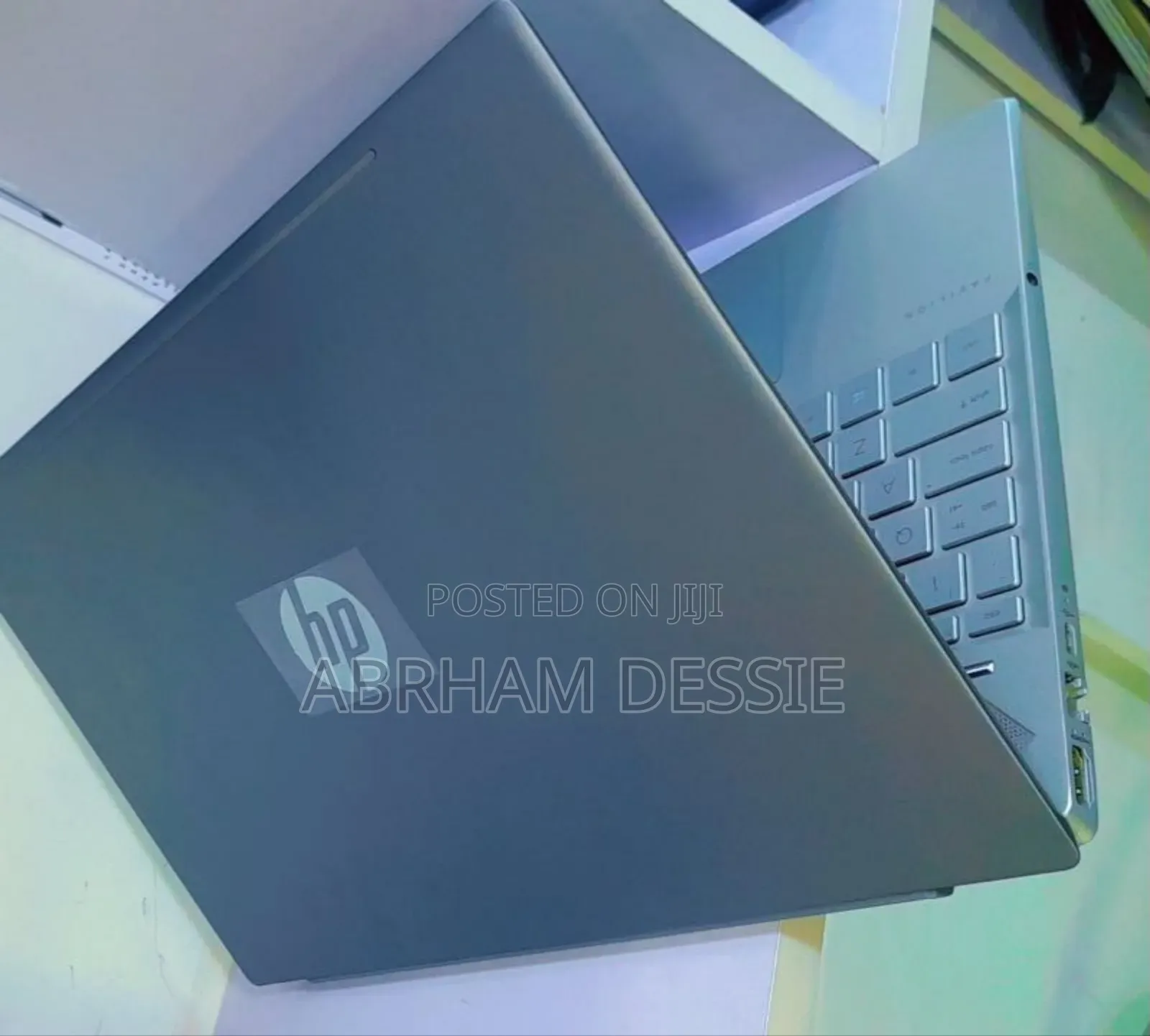 New Laptop HP Pavilion 15 8GB Intel Core I5 SSD 128GB