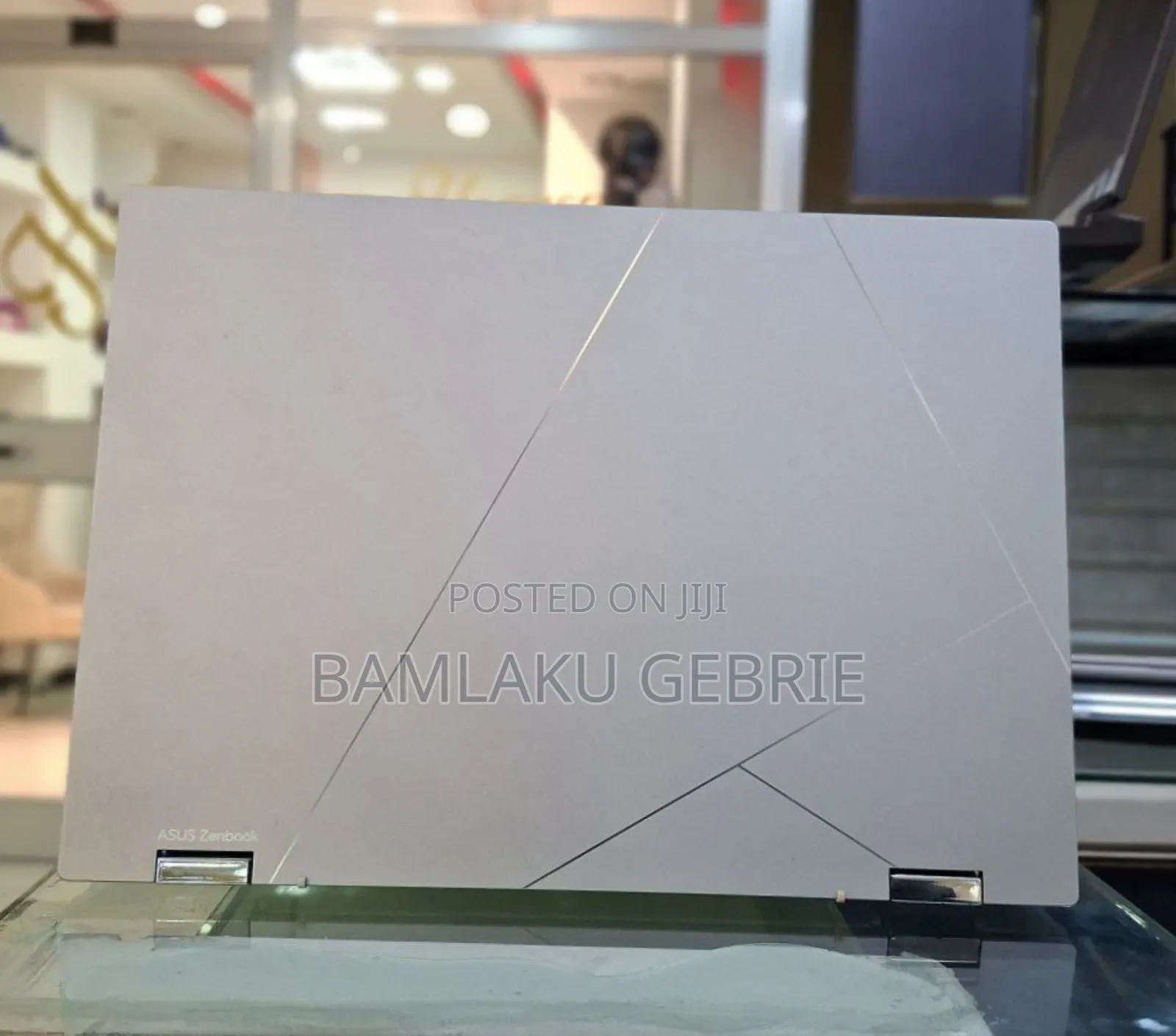 New Laptop Asus Zenbook 14 UX434 16GB Intel Core I7 SSD 512GB