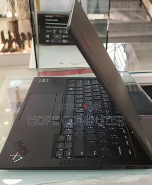 New Laptop Lenovo ThinkPad X1 Carbon 16GB Intel Core I5 SSD 512GB
