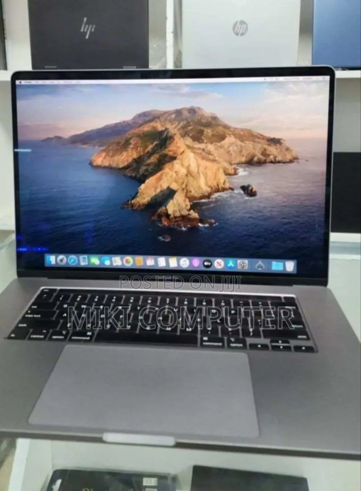 New Laptop Apple MacBook Pro 2019 32GB Intel Core i9 SSD 512GB