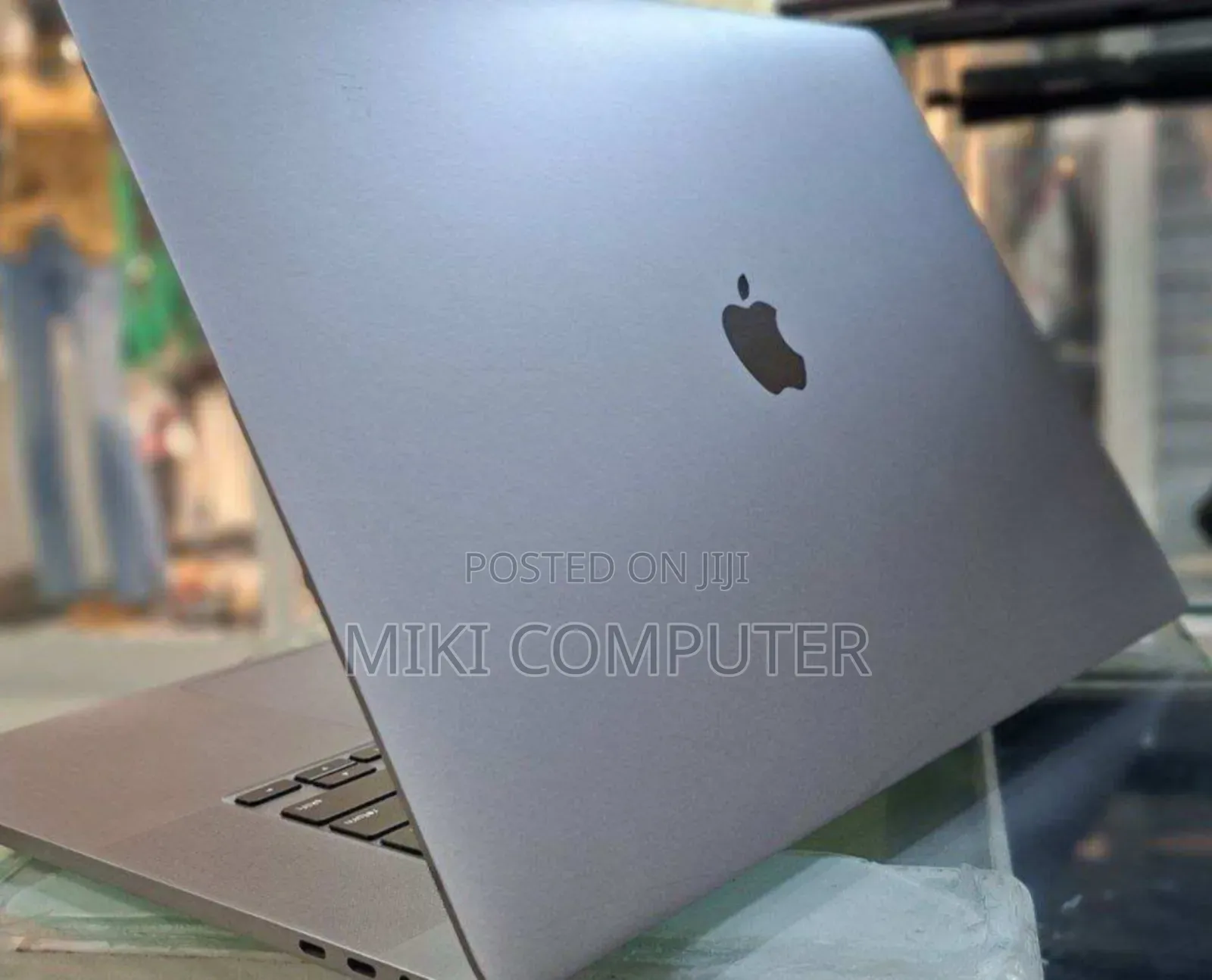 New Laptop Apple MacBook Pro 2019 32GB Intel Core I9 SSD 1T