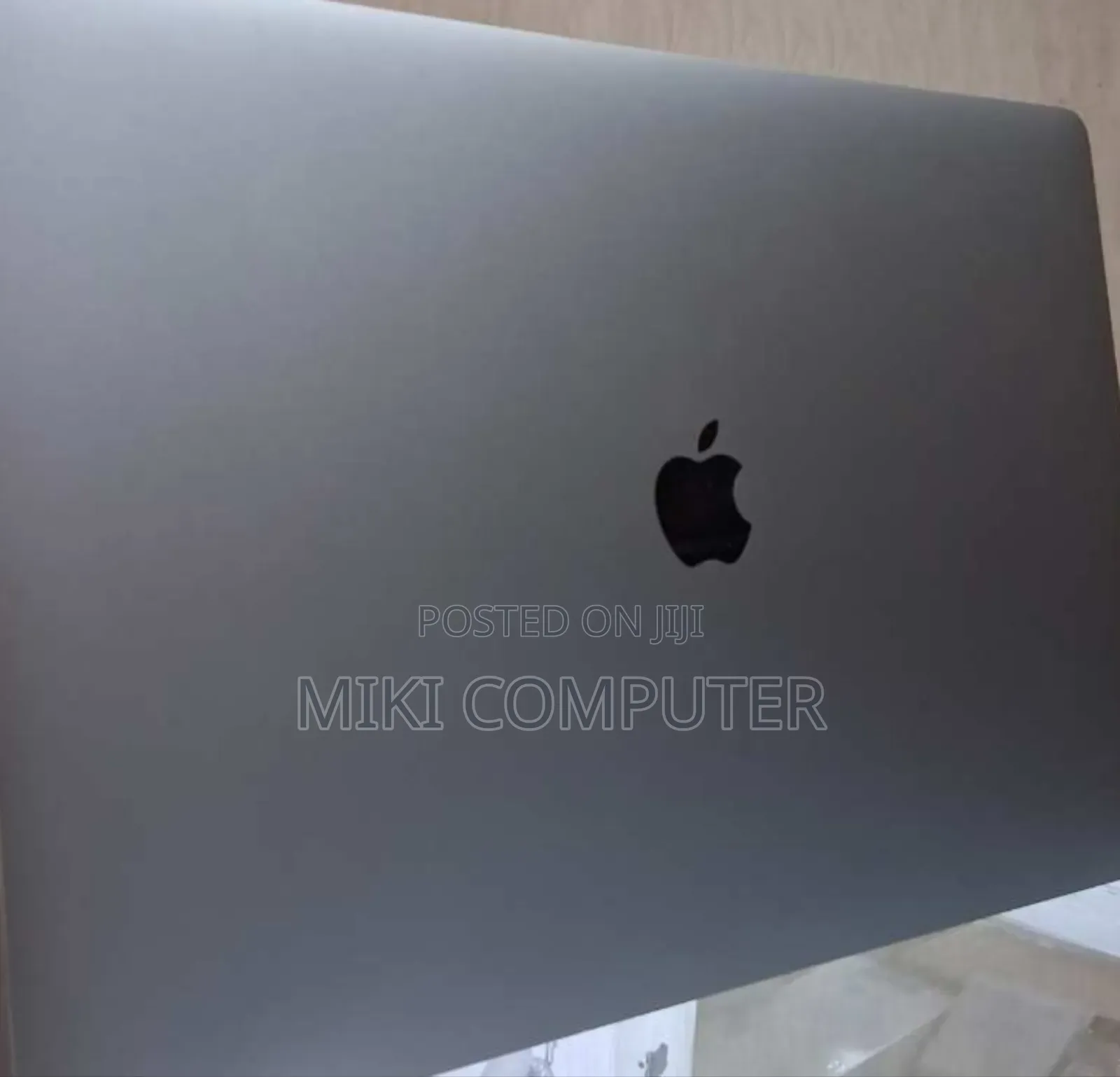 New Laptop Apple MacBook Pro 2019 16GB Intel Core i7 SSD 512GB