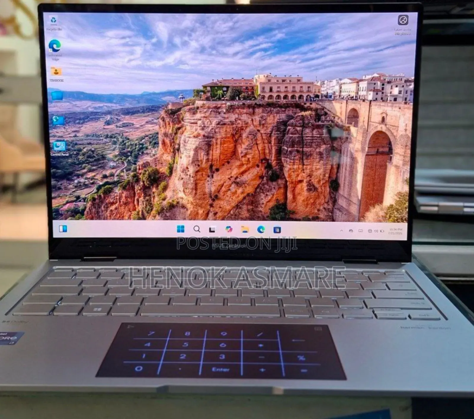 New Laptop Asus Zenbook 14 UX434 16GB Intel Core I7 SSD 1T