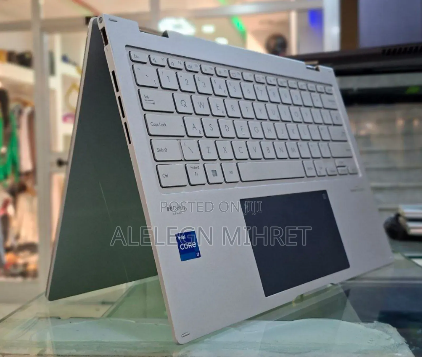 New Laptop Asus ZenBook Flip 14 UX461UA 16GB Intel Core I7 SSD 1T