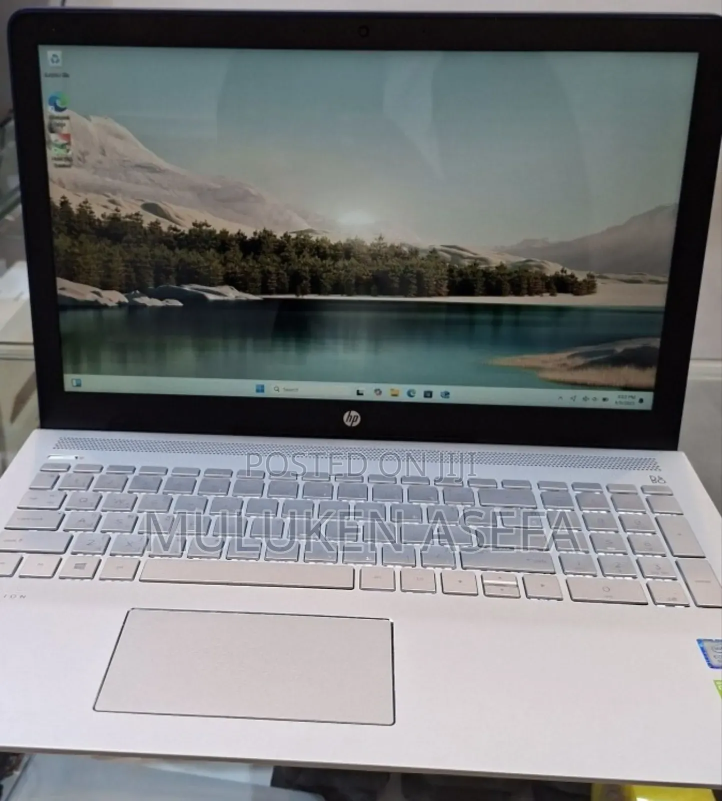 New Laptop HP Pavilion 15 8GB Intel Core I7 SSD 1T
