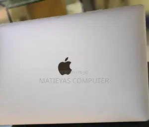 New Laptop Apple MacBook Pro 2019 32GB Intel Core I9 SSD 512GB