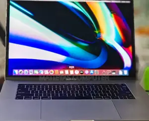 New Laptop Apple MacBook Pro 2019 32GB Intel Core I9 SSD 512GB