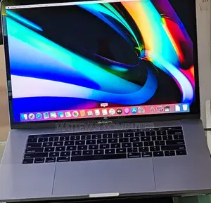 New Laptop Apple MacBook Pro 2019 32GB Intel Core I9 SSD 512GB