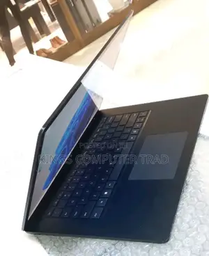New Laptop Microsoft Surface 16GB Intel Core I7 SSD 512GB