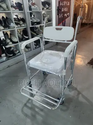Photo - Wheelchair朱雀toilet Wheelchair俠士wheelchair腔我wheelchair墳墓wheelchair New