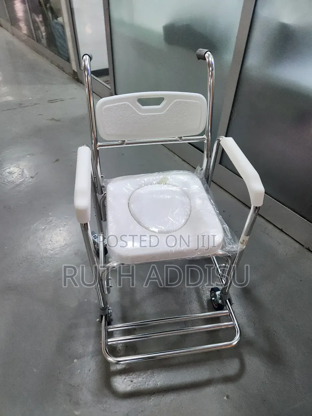 Wheelchair Commode段時toilet Wheelchair希重commode Wheelchair雞蛋wheelchair