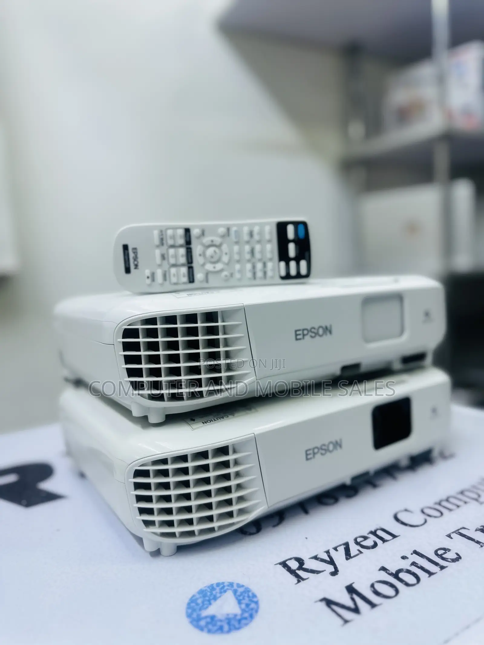 Epson Projector