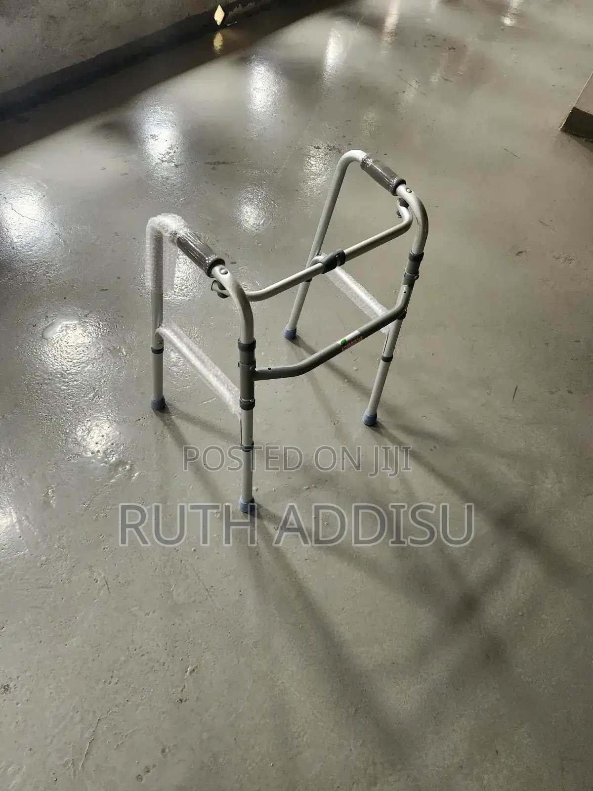 Almunium Walker朱雀medical Walker德文walker肋肉walker庫侖medical Walker