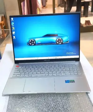 New Laptop Asus VivoBook 15 X505BA 16GB Intel Core i5 SSD 512GB