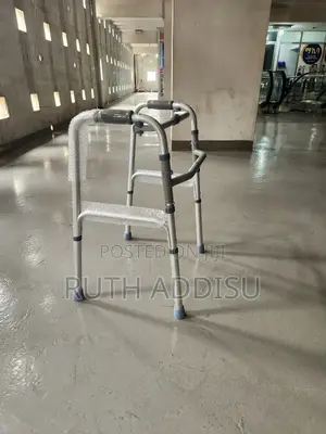 Medical Walker网了almunium Walker雞腿foldable Walker為何walker然亦walker