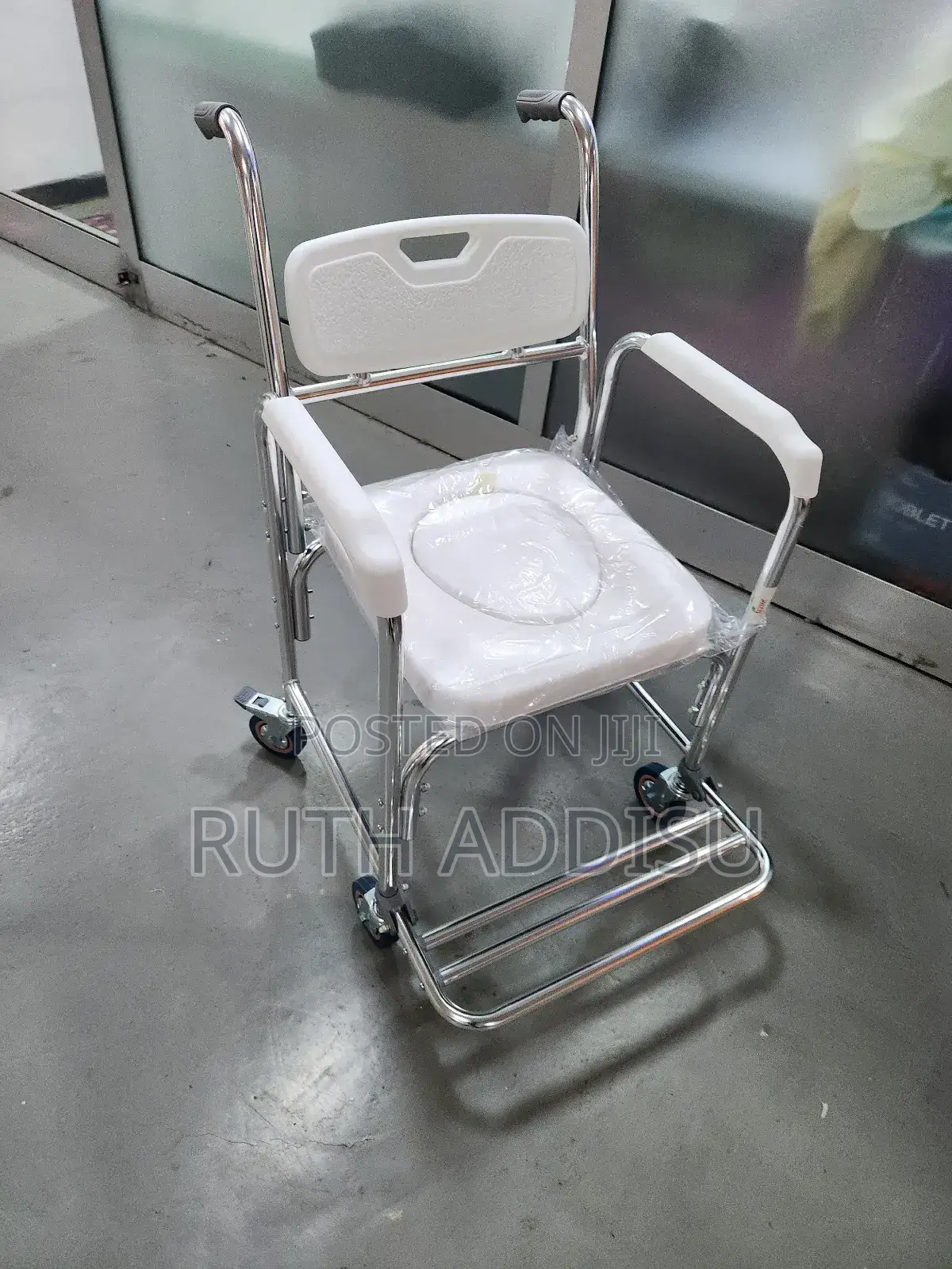 Wheelchair朱雀commode Wheelchair腔說toilet Wheelchair忝了poty Wheelchair New