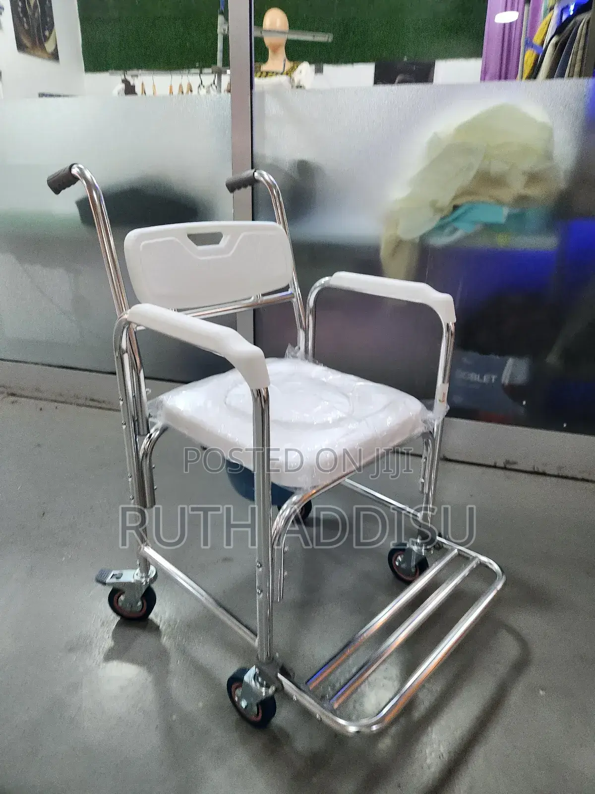 Commode Wheelchair建築commode Wheelchair寄出wheelchair麻豆wheelchair Commode