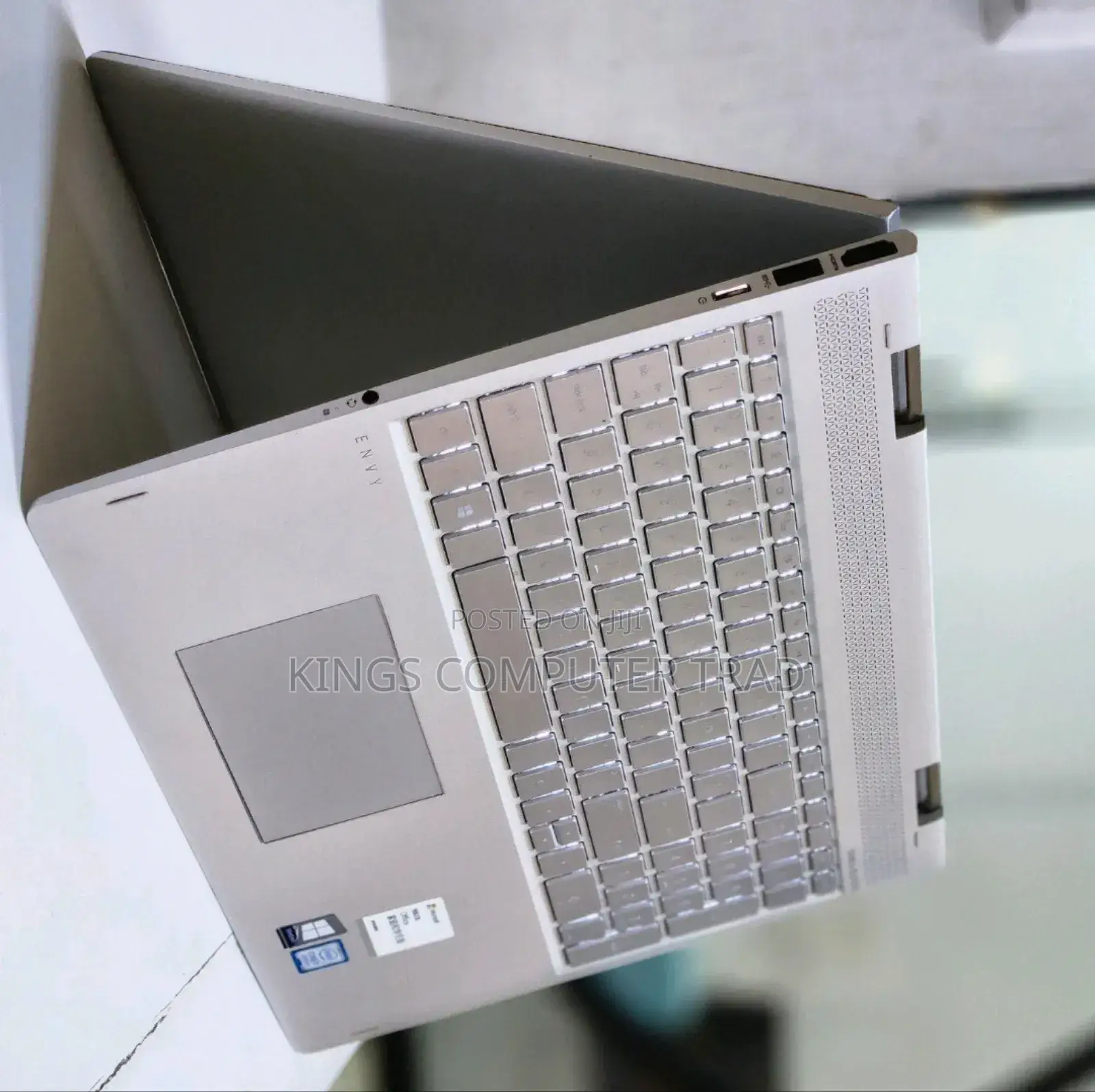 New Laptop HP Envy X360 20GB Intel Core I7 SSD 512GB