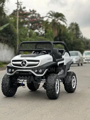 Photo - Slightly Used Car  Toy