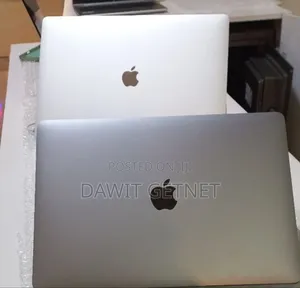 Photo - New Laptop Apple MacBook Pro 2019 8GB Apple M1 SSD 512GB