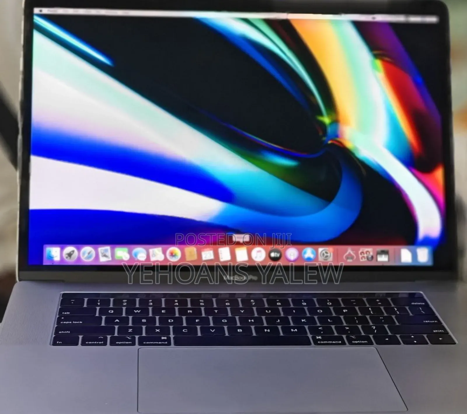 New Laptop Apple MacBook Pro 2019 32GB Intel Core I9 SSD 512GB