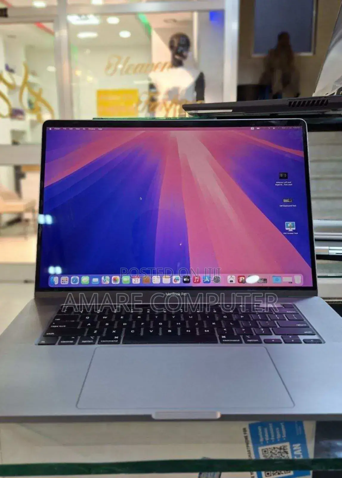 New Laptop Apple MacBook Pro 2019 32GB Intel Core I9 SSD 1T