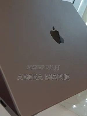 New Laptop Apple MacBook Pro M1 16GB Apple M1 Pro HDD 1T