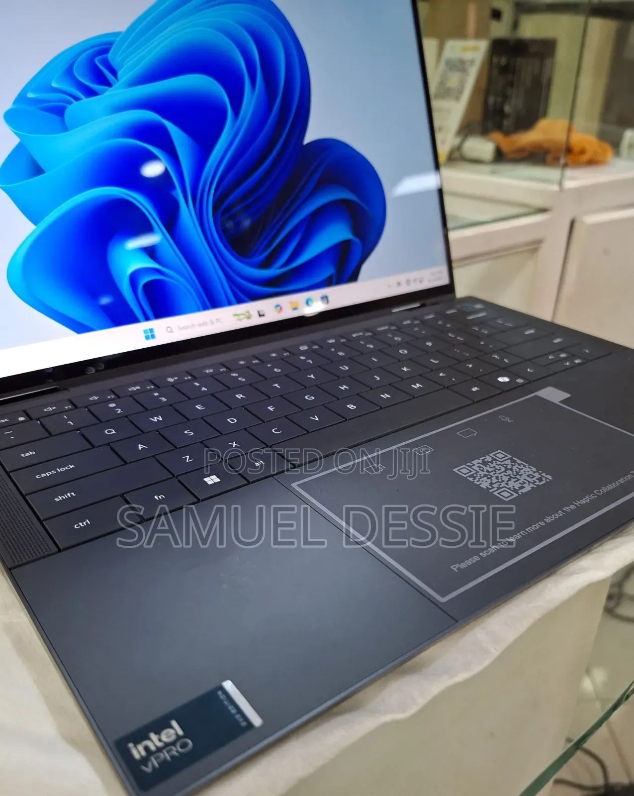 New Laptop Dell Latitude 9440 32GB Intel Core Ultra 7 SSD 1T