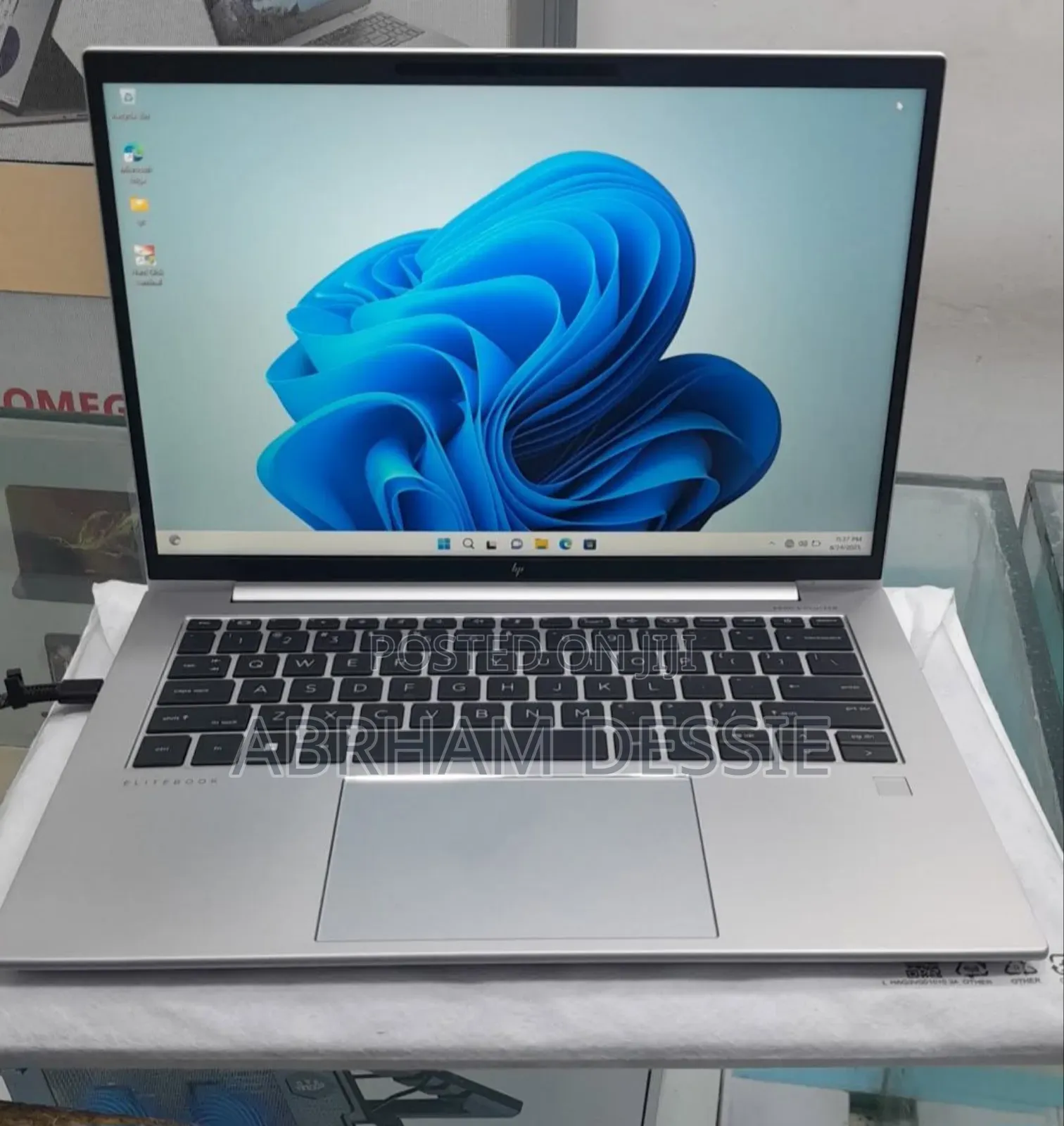 New Laptop HP 16GB Intel Core i7 SSD 512GB