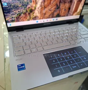 New Laptop Asus ASUSPRO P2440UA 16GB Intel Core I7 SSD 1T