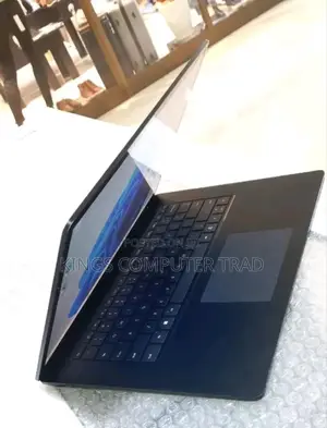 New Laptop Microsoft Surface 16GB Intel Core I7 SSD 512GB