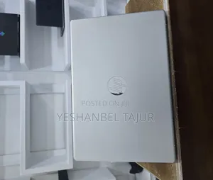 New Laptop HP 14S 16GB Intel Core I3 SSD 512GB