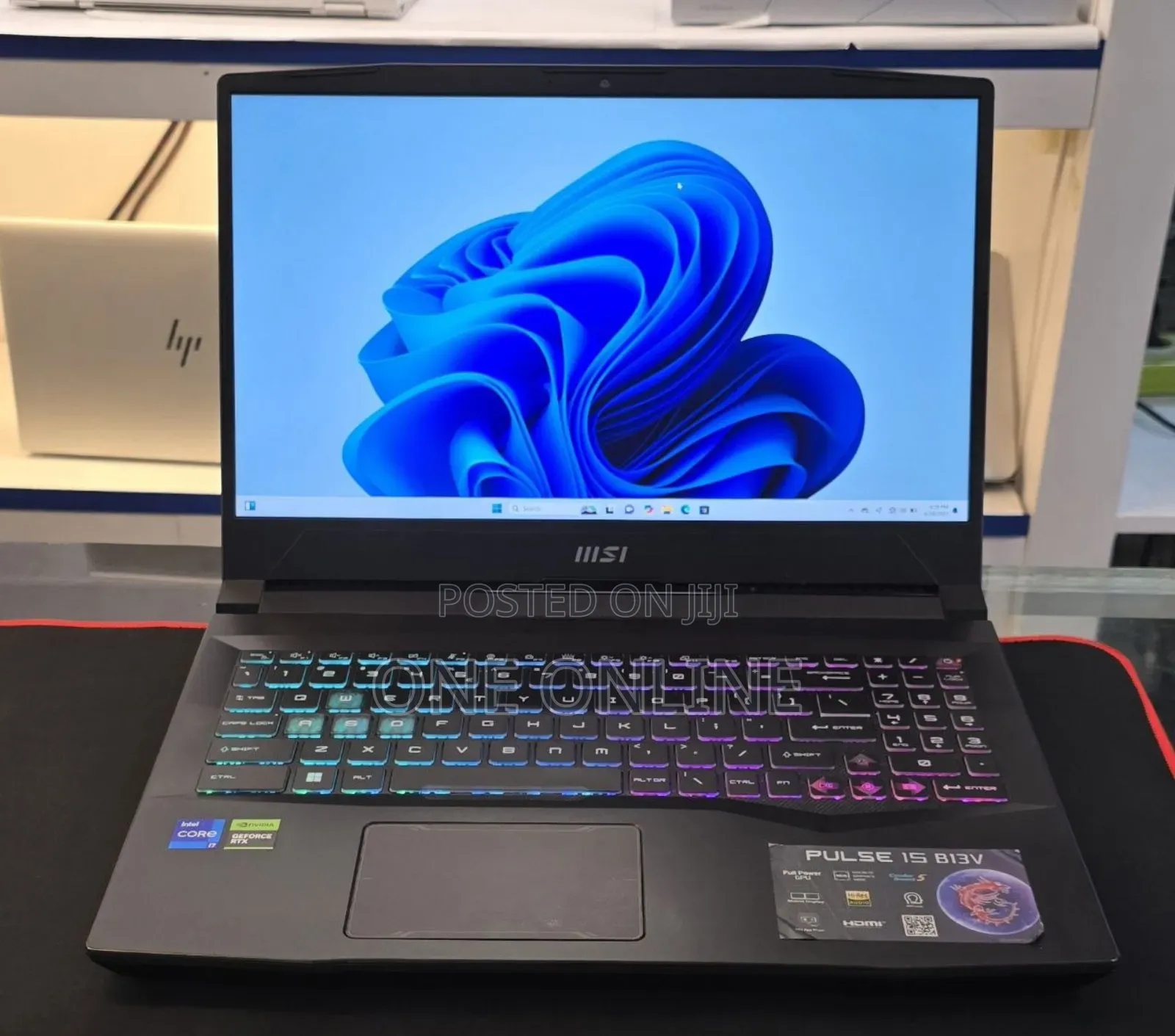 New Laptop MSI Pulse GL66 1GB Intel Core I7 SSD 1T