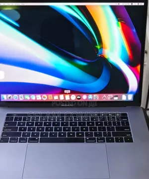 Photo - New Laptop Apple MacBook Pro M1 32GB Intel Core I9 SSD 512GB