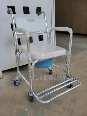 Photo - Commode/Toilet Chair厝፮lockable Wheelchair疚ؤbedside Toilet Seat歷፹toilet
