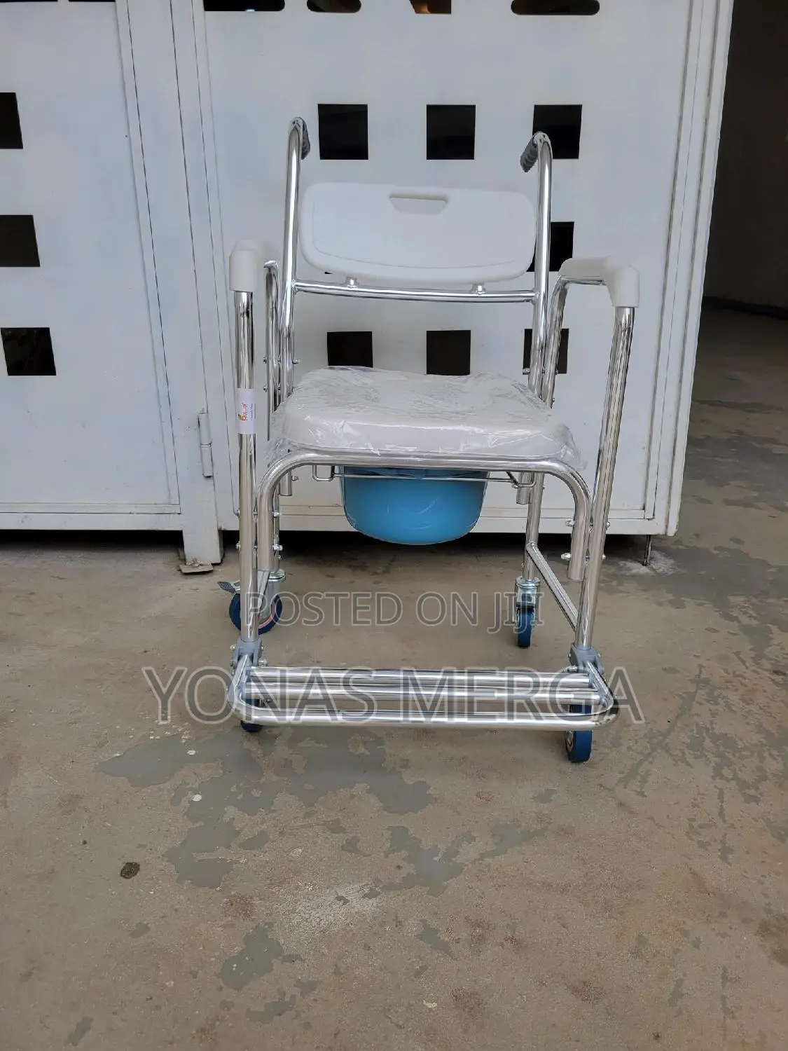 Toilet Chair癢፮equate Steel Foldable 3-in-1 Bedside Toilet Commode