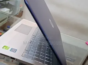 New Laptop HP Pavilion 15 8GB Intel Core I7 SSD 256GB