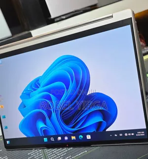 New Laptop Lenovo Yoga 9i 16GB Intel Core I7 SSD 512GB